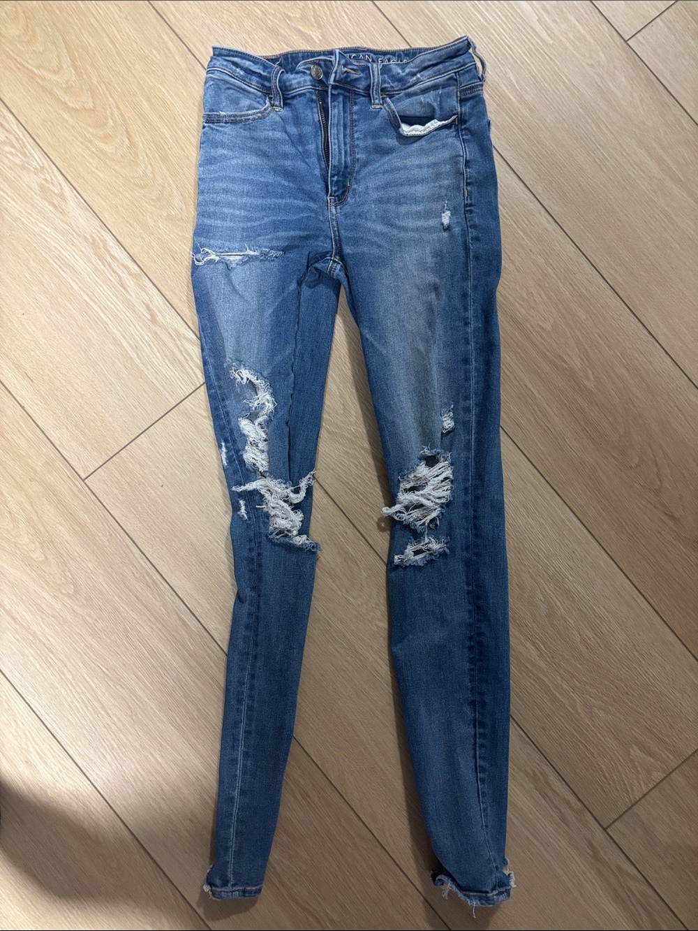 American Eagle Outfitters Ripped Medium Blue Skinny Jeans